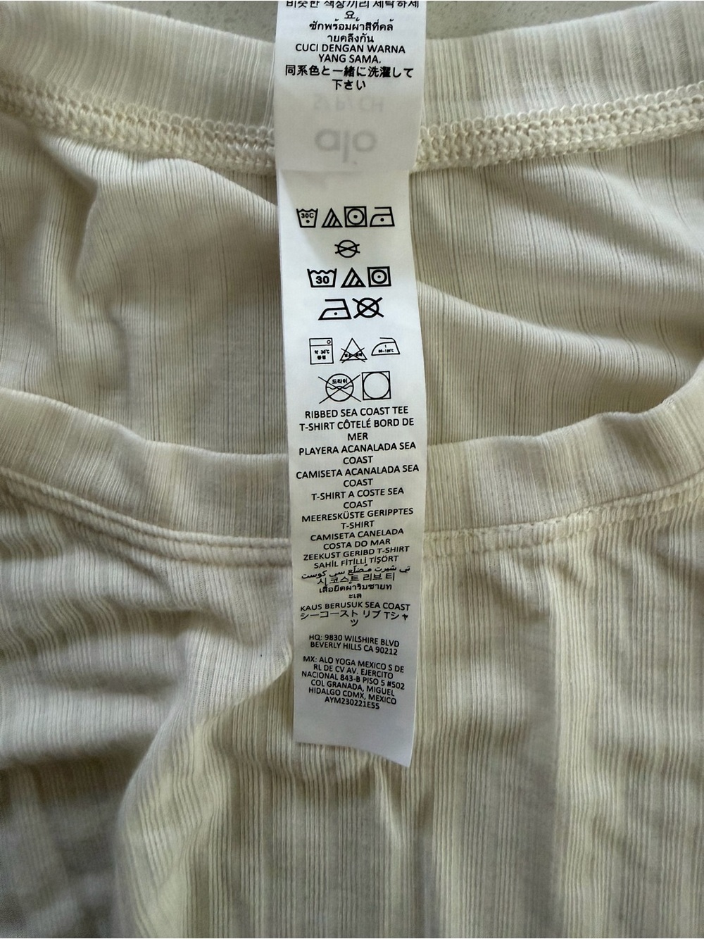 Alo Yoga Ribbed Sea Coast Short Sleeve Tee Athletic Crew Neck Size XS Ivory - Picture 6 of 6